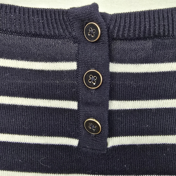 Talbots Striped Corgi Sweater Size Medium - Picture 9 of 10